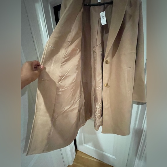 Brand New Beautiful Camel Long Topcoat - Picture 4 of 15